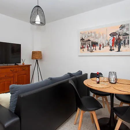 Girasoles Iii F3 Apartment